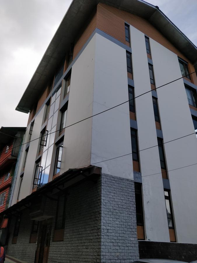 Hotel Ninamma Gangtok Exteriör bild