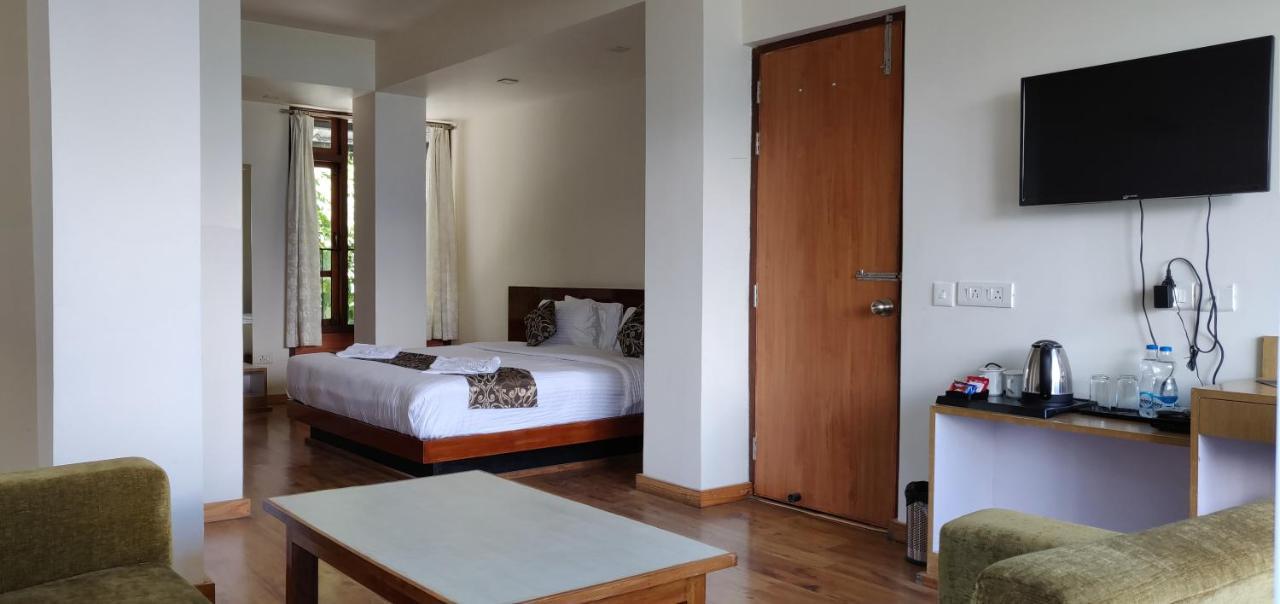 Hotel Ninamma Gangtok Exteriör bild
