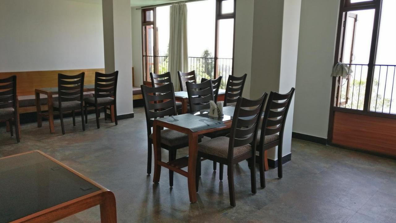 Hotel Ninamma Gangtok Exteriör bild